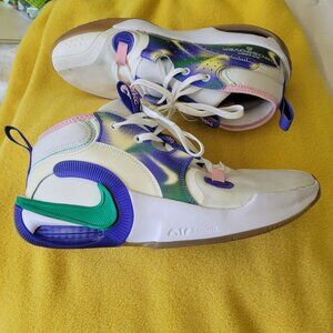 Nike Air Zoom Crossover 2 SE Big Kids Basket Ball Shoes size 7Y Pink Purple